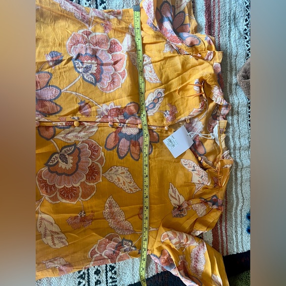 NWT Lauren Conrad Button Front Ruffle Blouse….XL…Orange color floral print - Picture 9 of 9